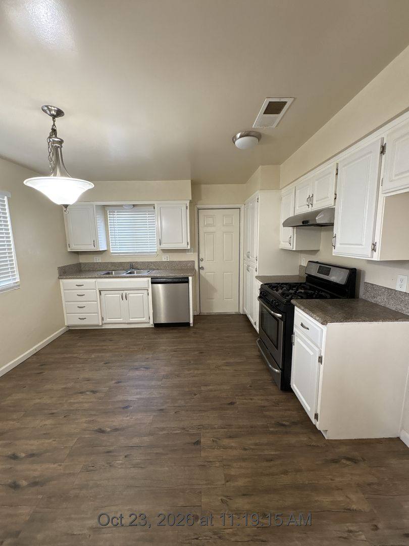 547-549 W Tulare Ave, Visalia, CA 93277 - Apartment for Rent - Image 5