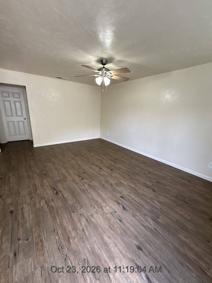 547-549 W Tulare Ave, Visalia, CA 93277 - Apartment for Rent - Image 3