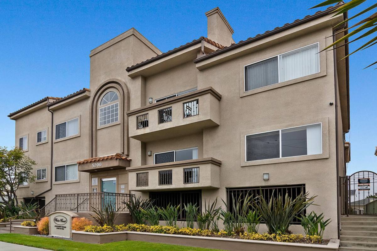 Vista Court Apartment Homes, 5200 Inglewood Blvd, Culver City, CA 90230 - Apartment for Rent - Image 4