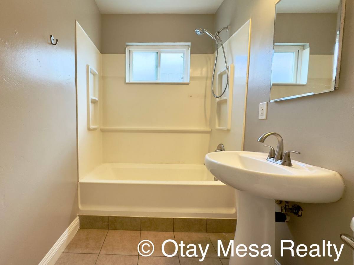 481 Palm Ave, Imperial Beach, CA 91932 - Apartment for Rent - Image 8