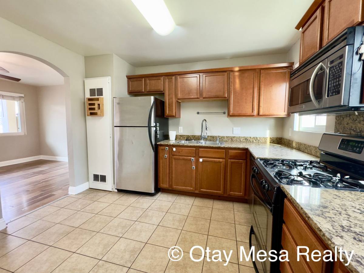 481 Palm Ave, Imperial Beach, CA 91932 - Apartment for Rent - Image 1