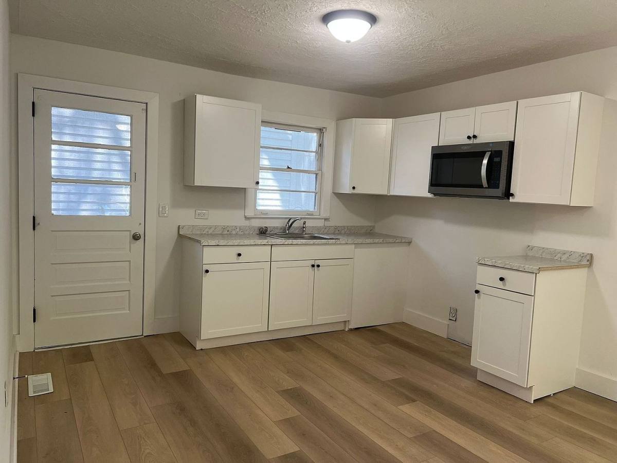 Apartment for rent at 508 34th Ave N, Myrtle Beach, SC 29577