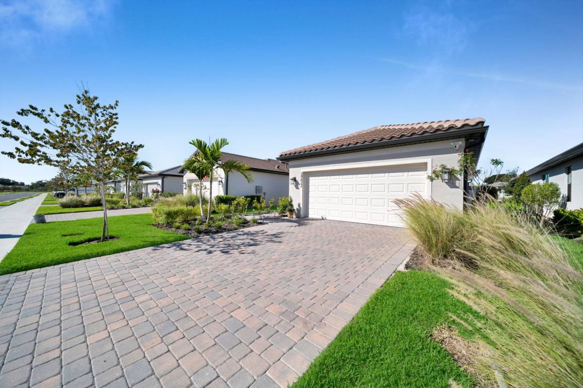House for rent at 24822 Marina Del Ray Dr, Bonita Springs, FL 34135