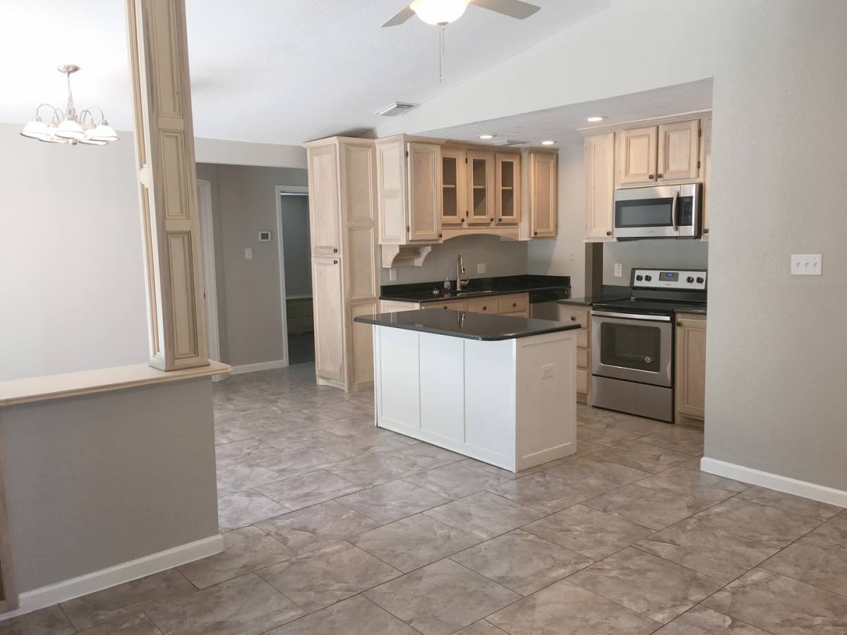 6608 Pebble Spring Dr, San Antonio, TX 78249 - Townhouse for Rent - Image 5