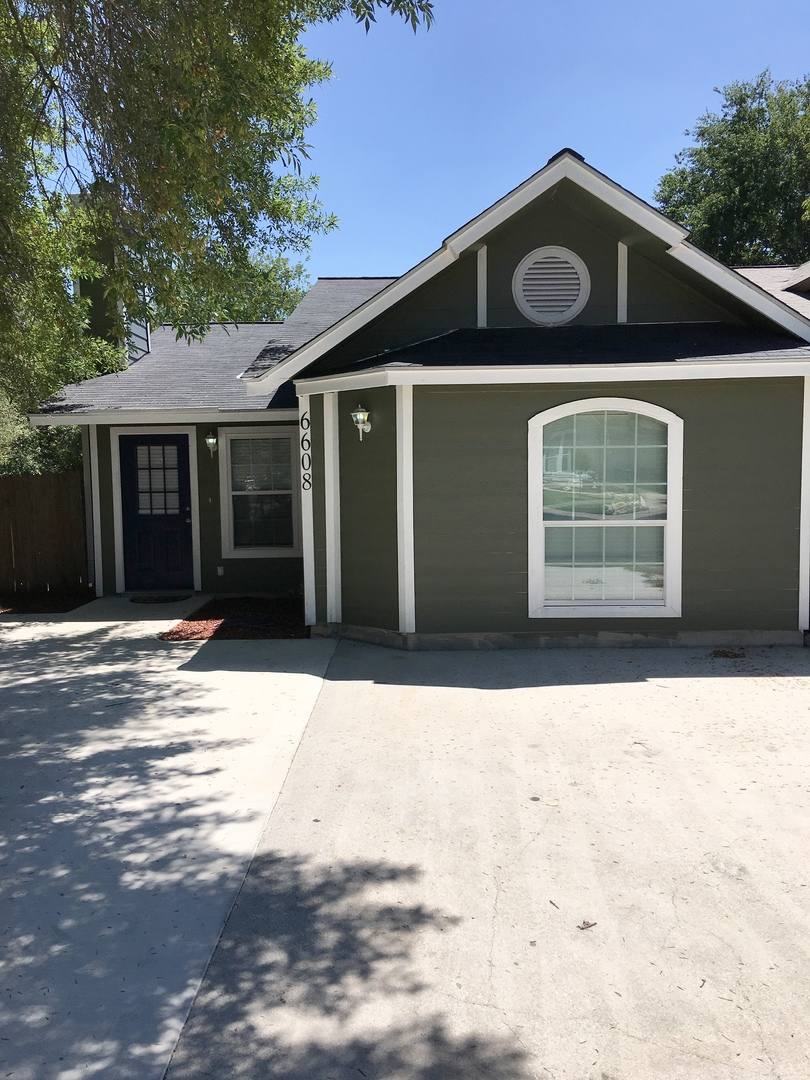 6608 Pebble Spring Dr, San Antonio, TX 78249 - Townhouse for Rent - Image 3