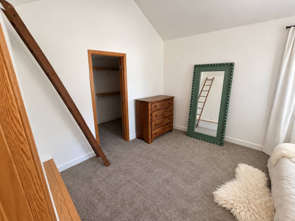2303 16th Ave, Monroe, WI 53566 - House for Rent - Image 9