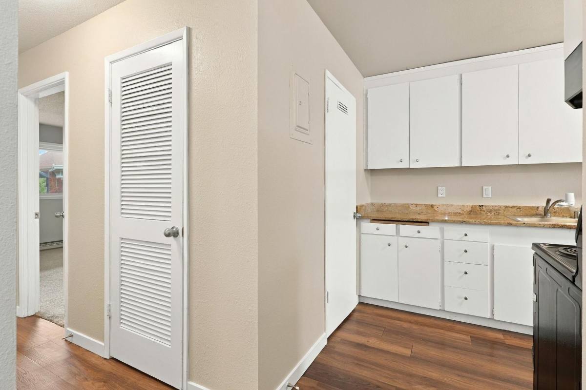 1002 N J St #12, Tacoma, WA 98403 - Apartment for Rent - Image 10