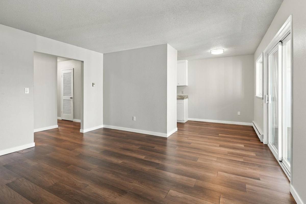 1002 N J St #12, Tacoma, WA 98403 - Apartment for Rent - Image 7
