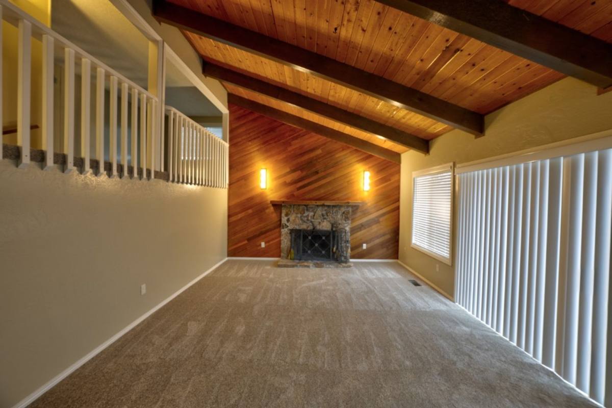 1770 NE Cliff Dr, Bend, OR 97701 - House for Rent - Image 9