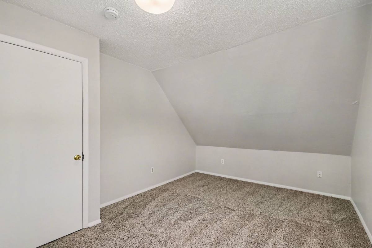 533 14th Ave Bldg #2, Greeley, CO 80631 - Apartment for Rent - Image 9