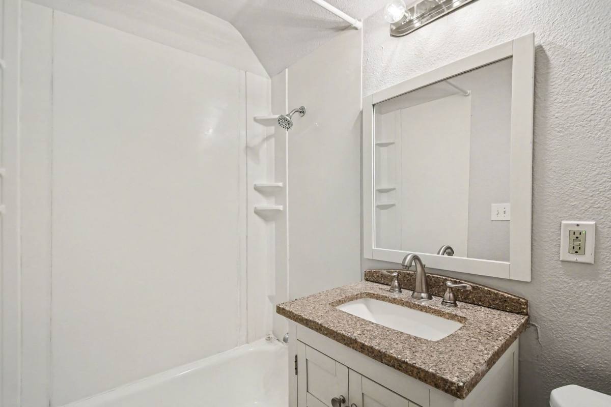 533 14th Ave Bldg #2, Greeley, CO 80631 - Apartment for Rent - Image 10