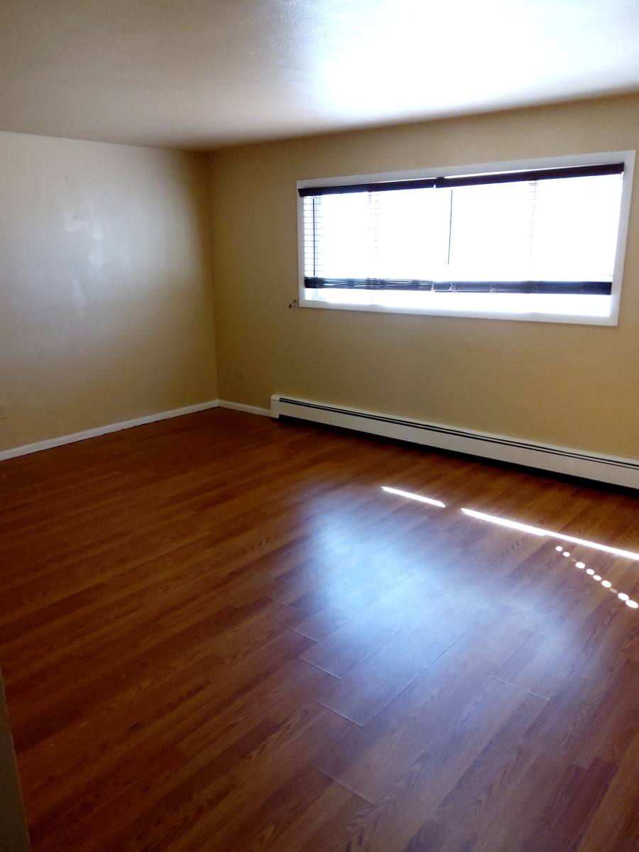 4231 & 4235 Forrest Hill Place, Colorado Springs, CO 80907 - Apartment for Rent - Image 3
