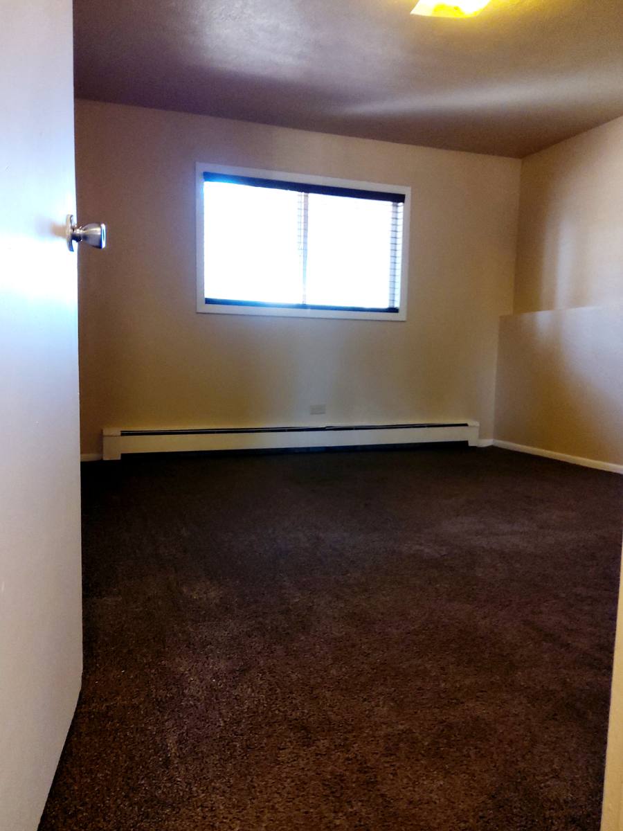 4231 & 4235 Forrest Hill Place, Colorado Springs, CO 80907 - Apartment for Rent - Image 6