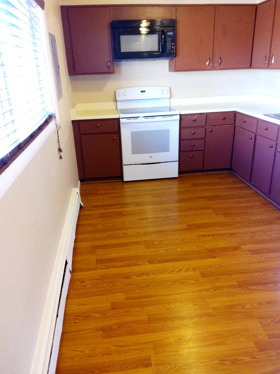 4231 & 4235 Forrest Hill Place, Colorado Springs, CO 80907 - Apartment for Rent - Image 4