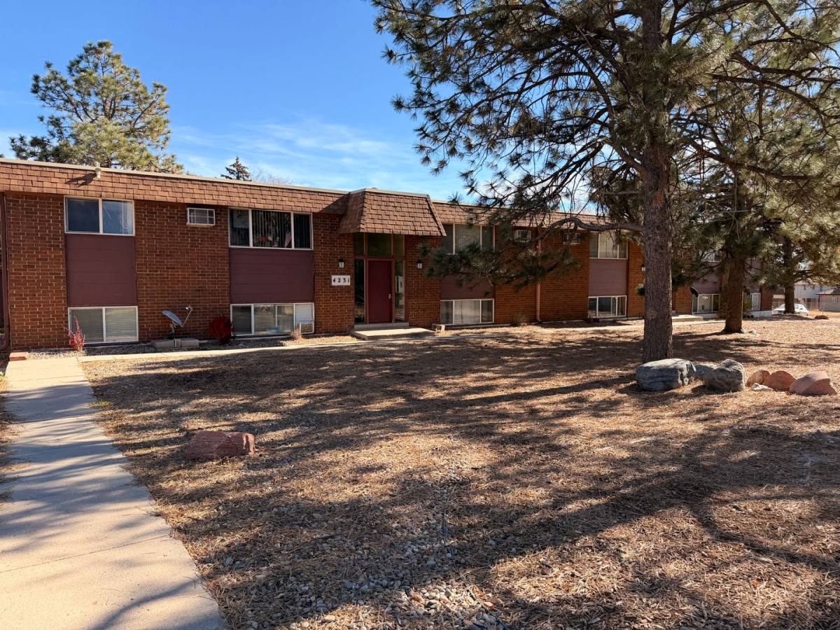 4231 & 4235 Forrest Hill Place, Colorado Springs, CO 80907 - Apartment for Rent - Image 10