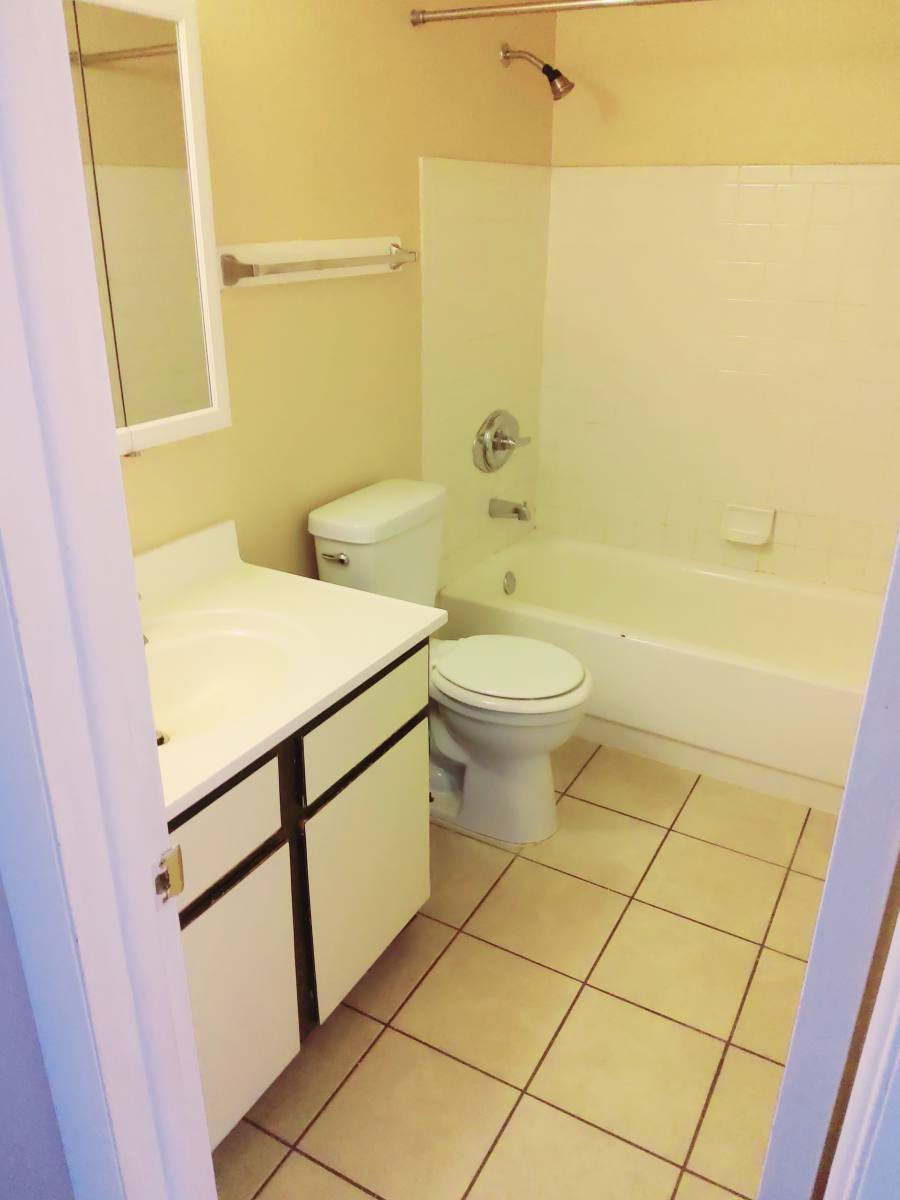 4231 & 4235 Forrest Hill Place, Colorado Springs, CO 80907 - Apartment for Rent - Image 5