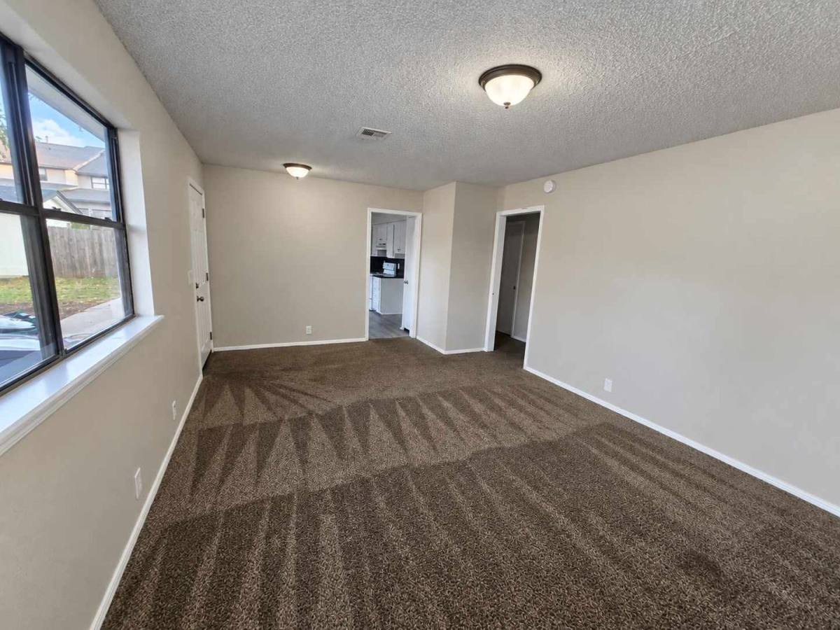7009 NW 12th St, Oklahoma City, OK 73127 - House for Rent - Image 5