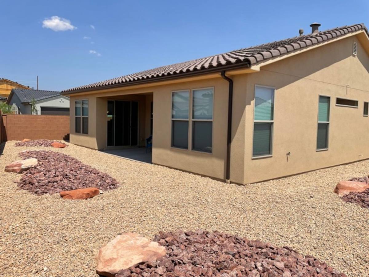 1117 N Red Beryl Dr, Washington, UT 84780 - House for Rent - Image 10