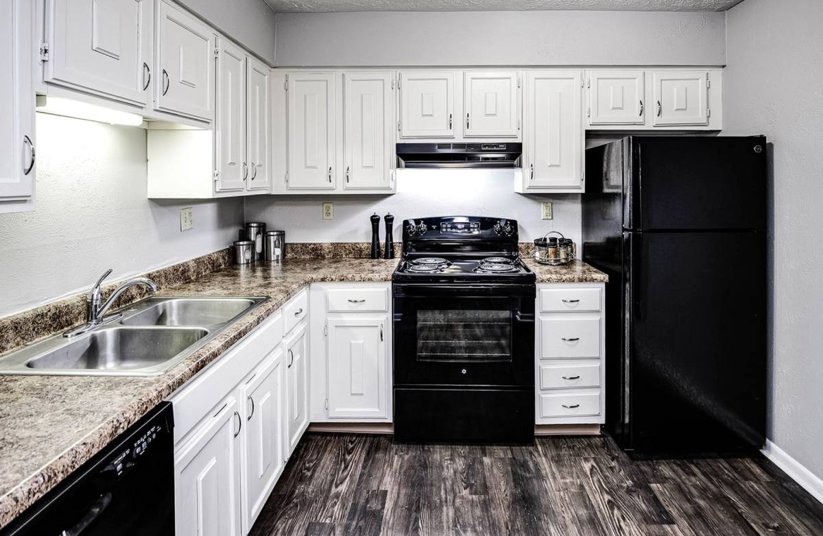 Apartment for rent at Village at Grant Square, 7349 Grant St, Omaha, NE 68134