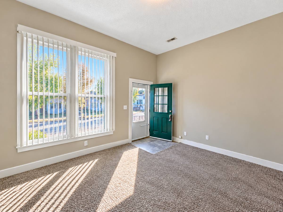 914-916 S Hancock St, Louisville, KY 40203 - Apartment for Rent - Image 3