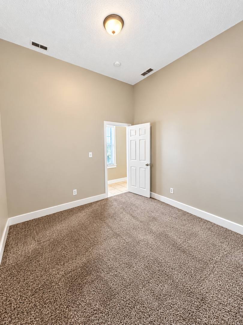 914-916 S Hancock St, Louisville, KY 40203 - Apartment for Rent - Image 6