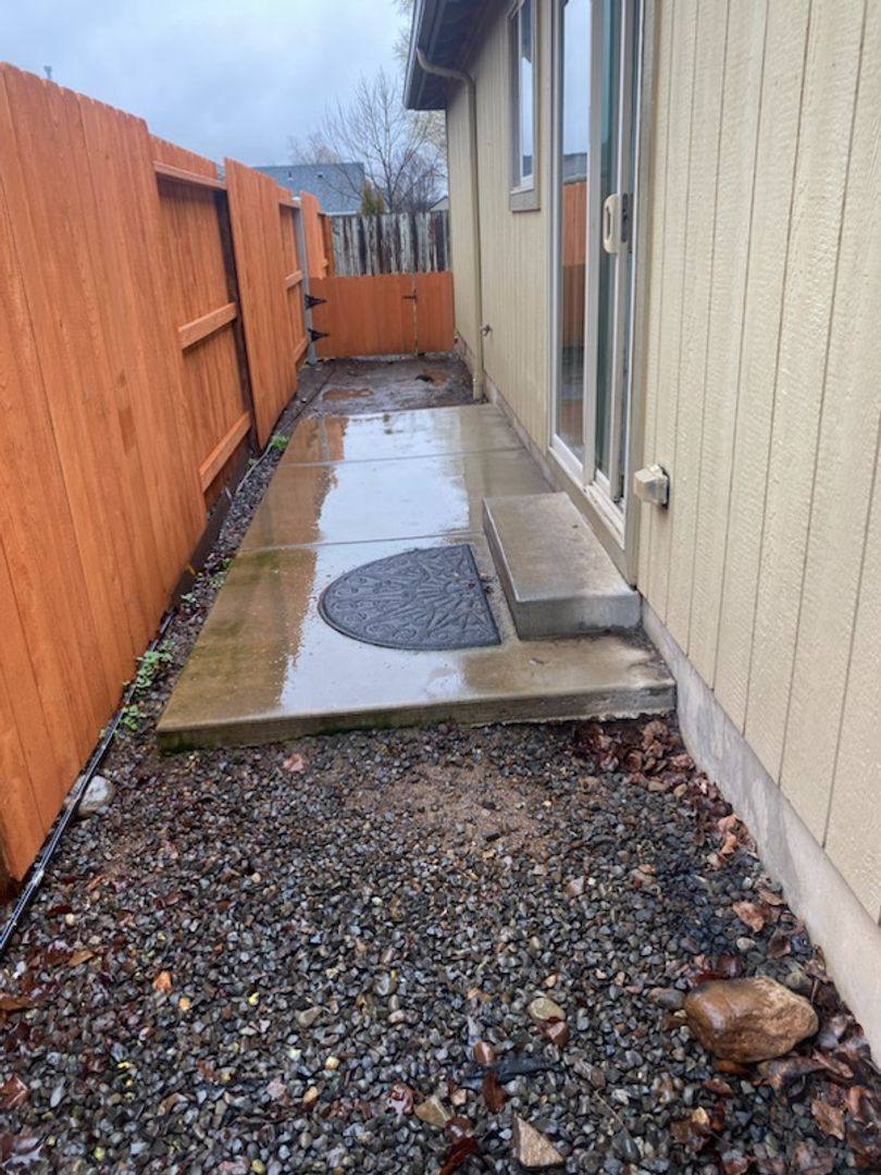 3629 Agate Meadows Court, White City, OR 97503 - House for Rent - Image 3