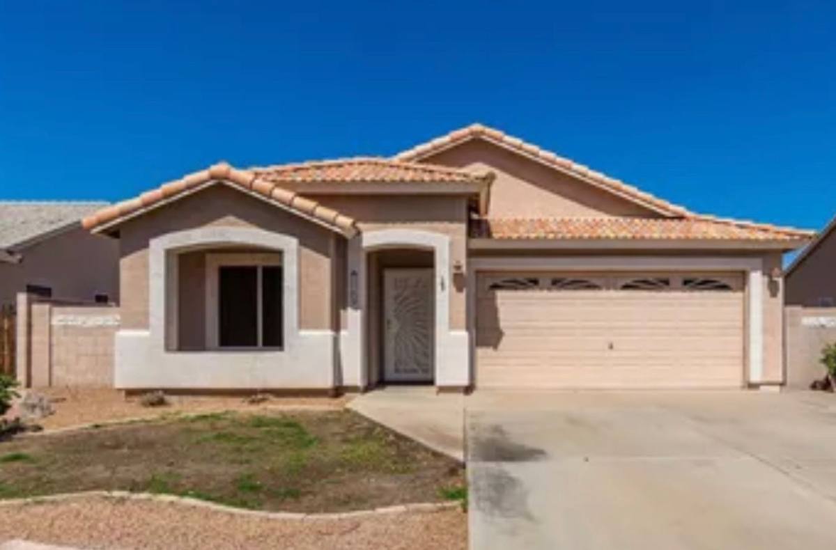 House for rent at 2762 E Harwell Rd, Gilbert, AZ 85234