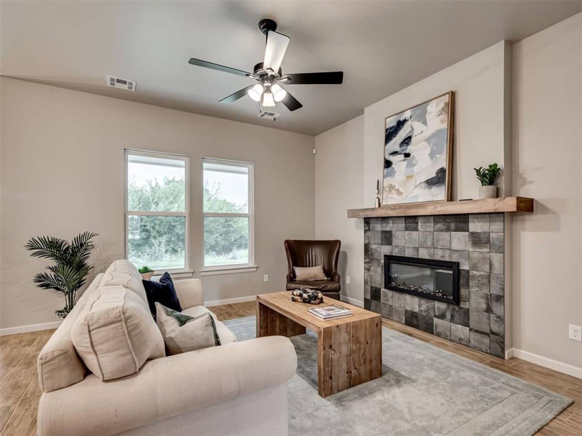 12429 Dolche Vita Dr, Yukon, OK 73099 - House for Rent - Image 10