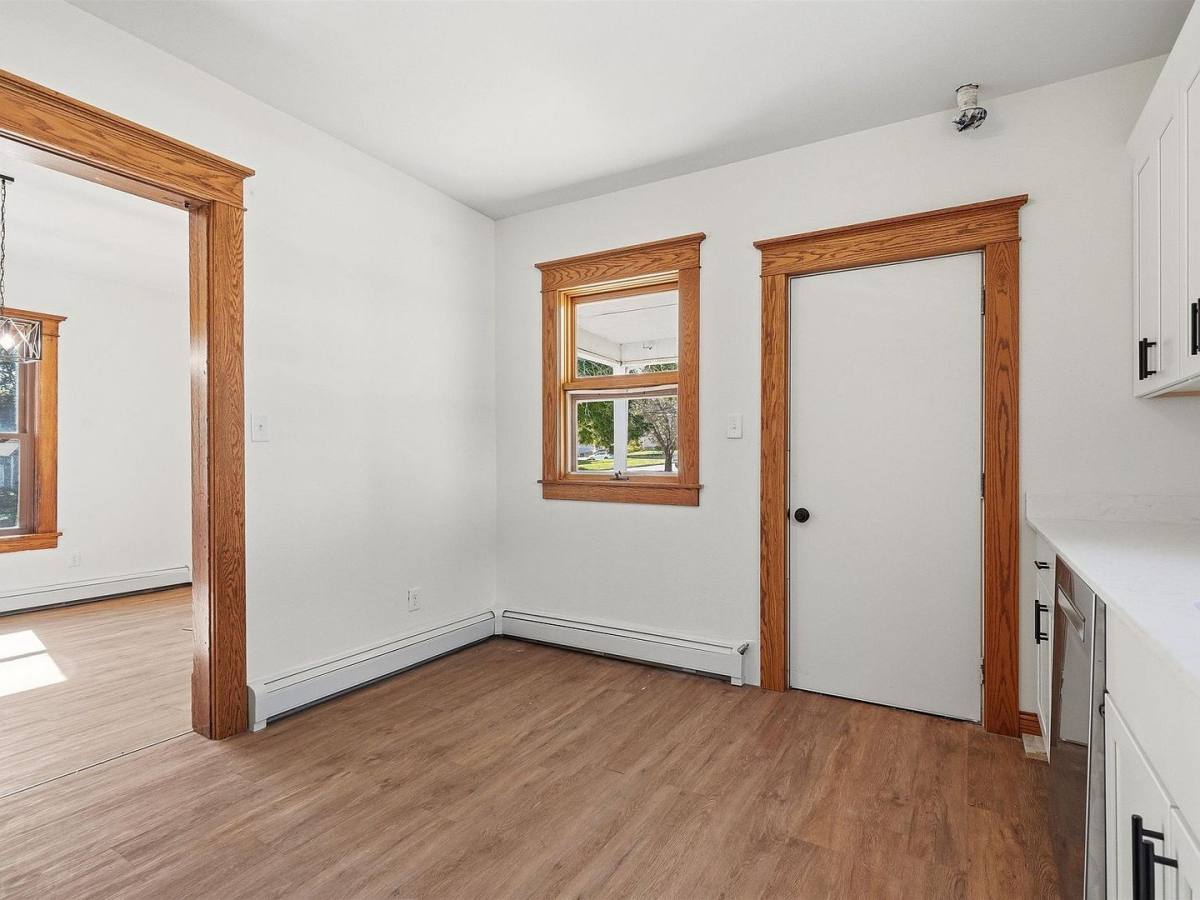 1721 Clay St, Cedar Falls, IA 50613 - House for Rent - Image 9