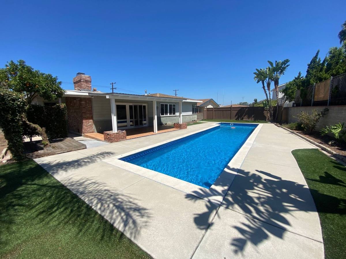 House for rent at 5135 E Falls View Dr, San Diego, CA 92115
