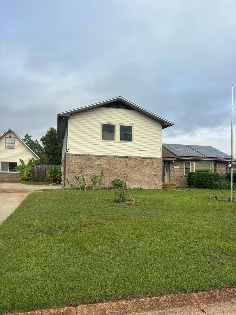 House for rent at 1520 Belmont Blvd, Lynn Haven, FL 32444