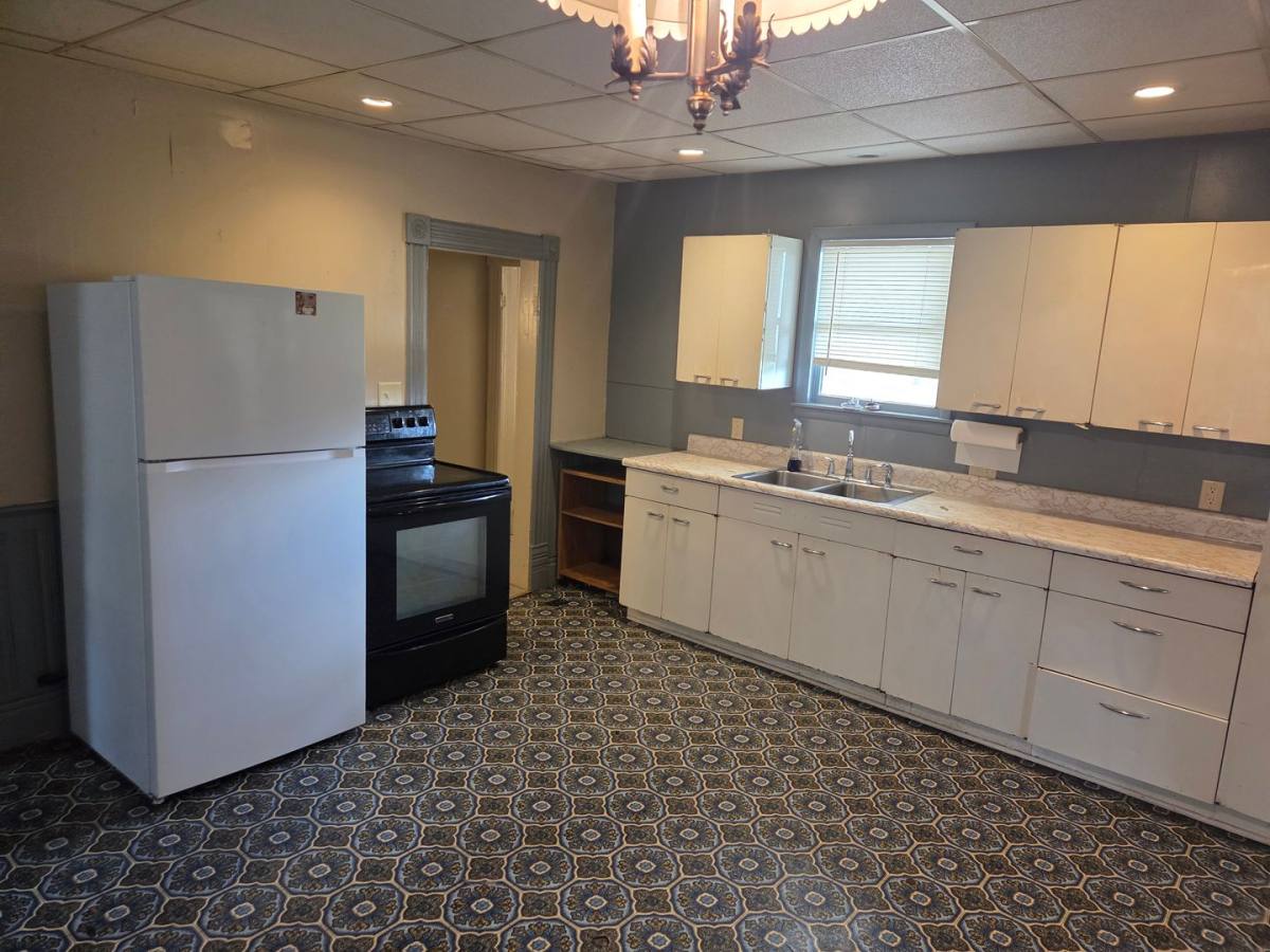 Apartment for rent at 270 S Cranberry Ave, Peshtigo, WI 54157