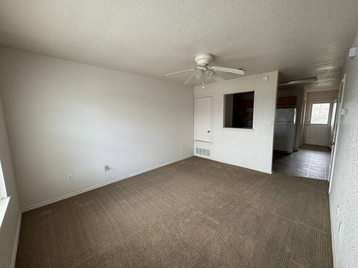 1602 Aztec Trace, Harker Heights, TX 76548 - Townhouse for Rent - Image 3