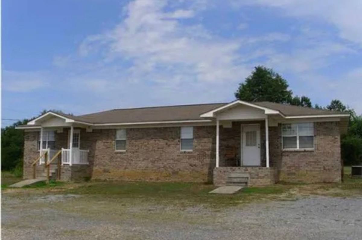 Apartment for rent at Karagan, 5041 County Rd, Holly Pond, AL 35083
