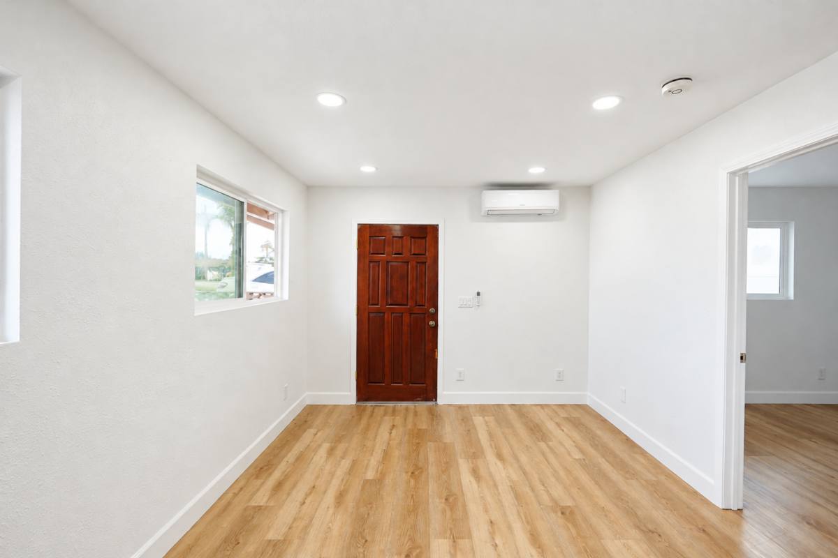 13512 5th Place, Yucaipa, CA 92399 - Apartment for Rent - Image 2