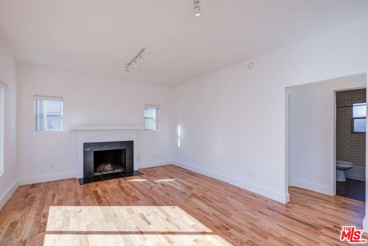 Bellevue West Residences, 3210 Bellevue Ave, Los Angeles, CA 90026 - Apartment for Rent - Image 4