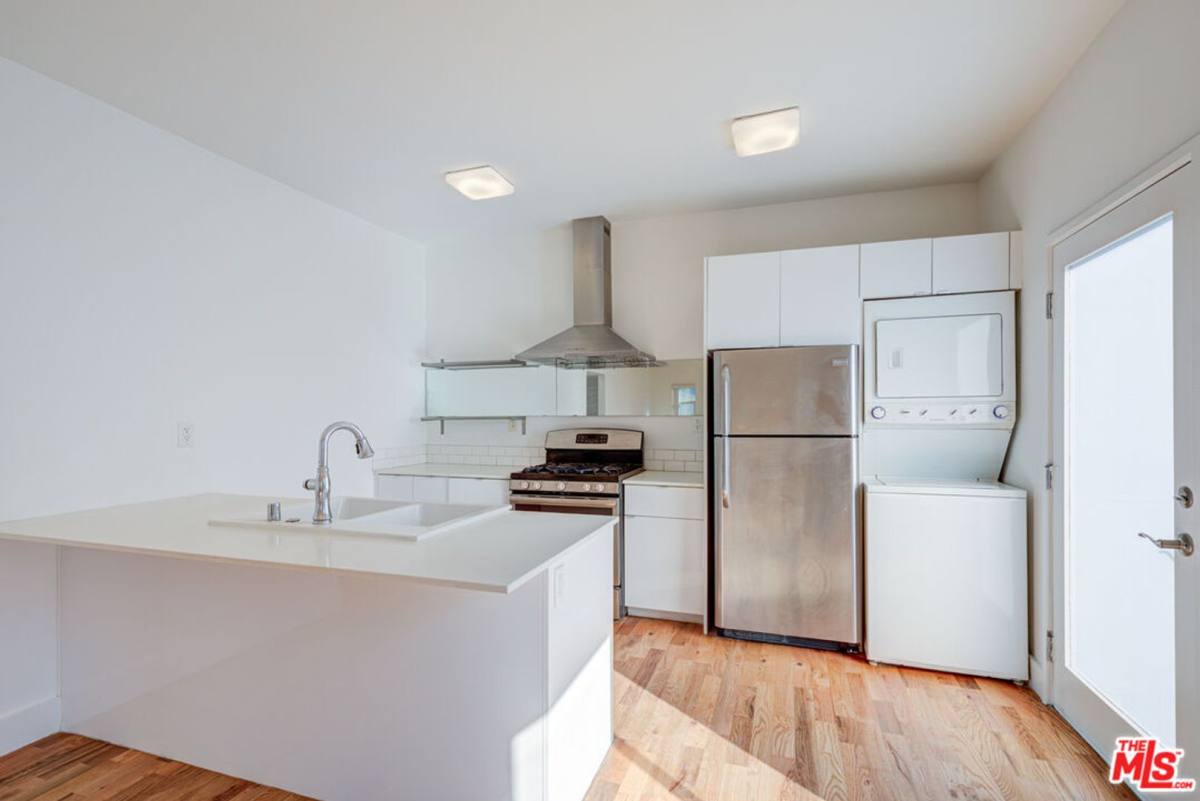 Bellevue West Residences, 3210 Bellevue Ave, Los Angeles, CA 90026 - Apartment for Rent - Image 8