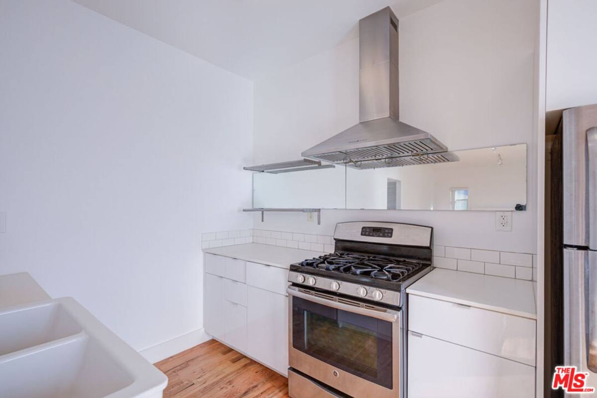 Bellevue West Residences, 3210 Bellevue Ave, Los Angeles, CA 90026 - Apartment for Rent - Image 9