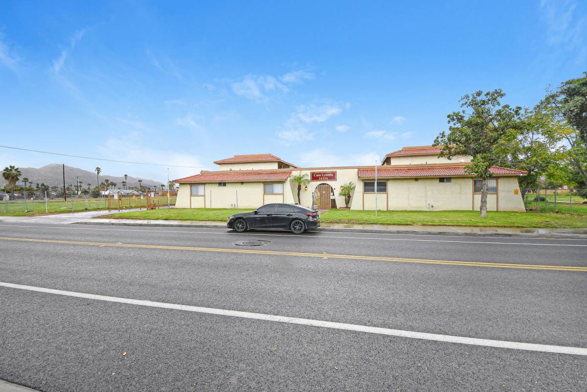 Apartment for rent at Casa Lynnda, 24356 Webster Ave, Moreno Valley, CA 92553