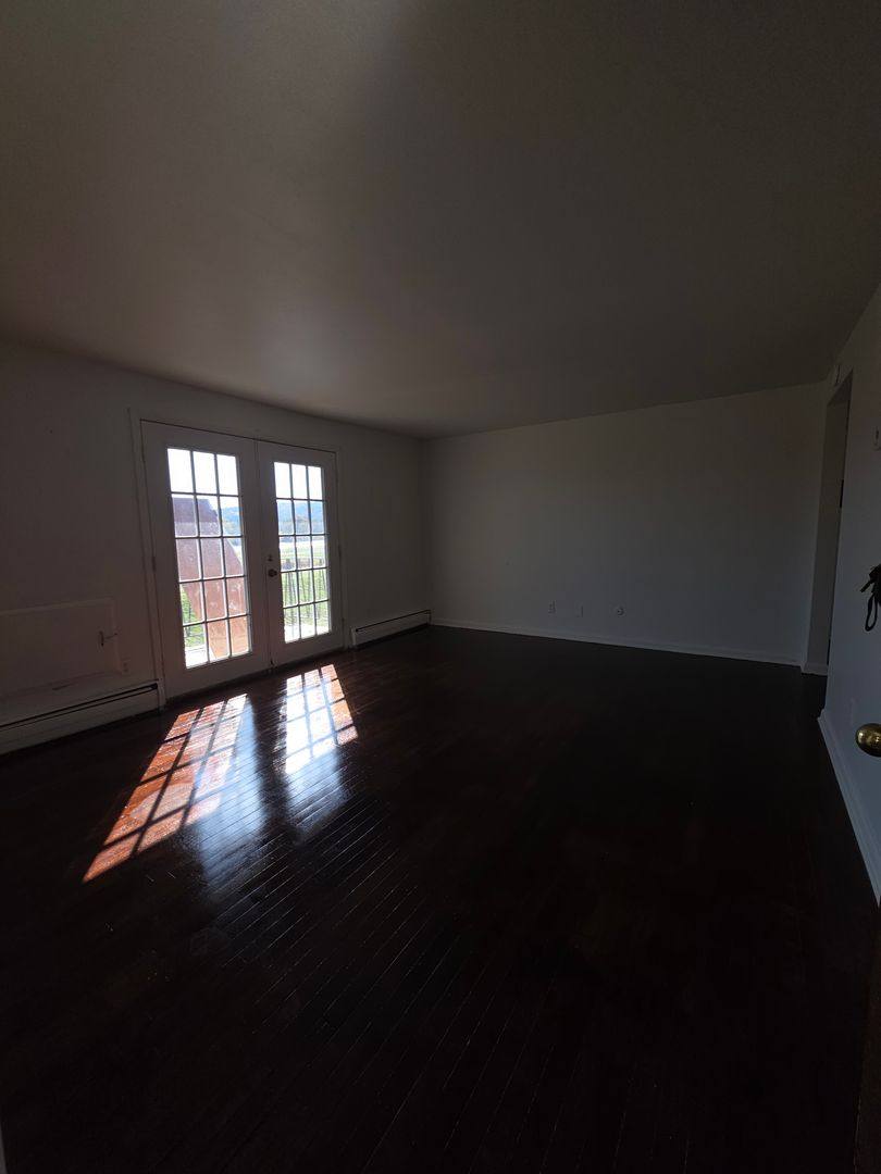Apartment for rent at 515 W Water St #E, Elmira, NY 14905