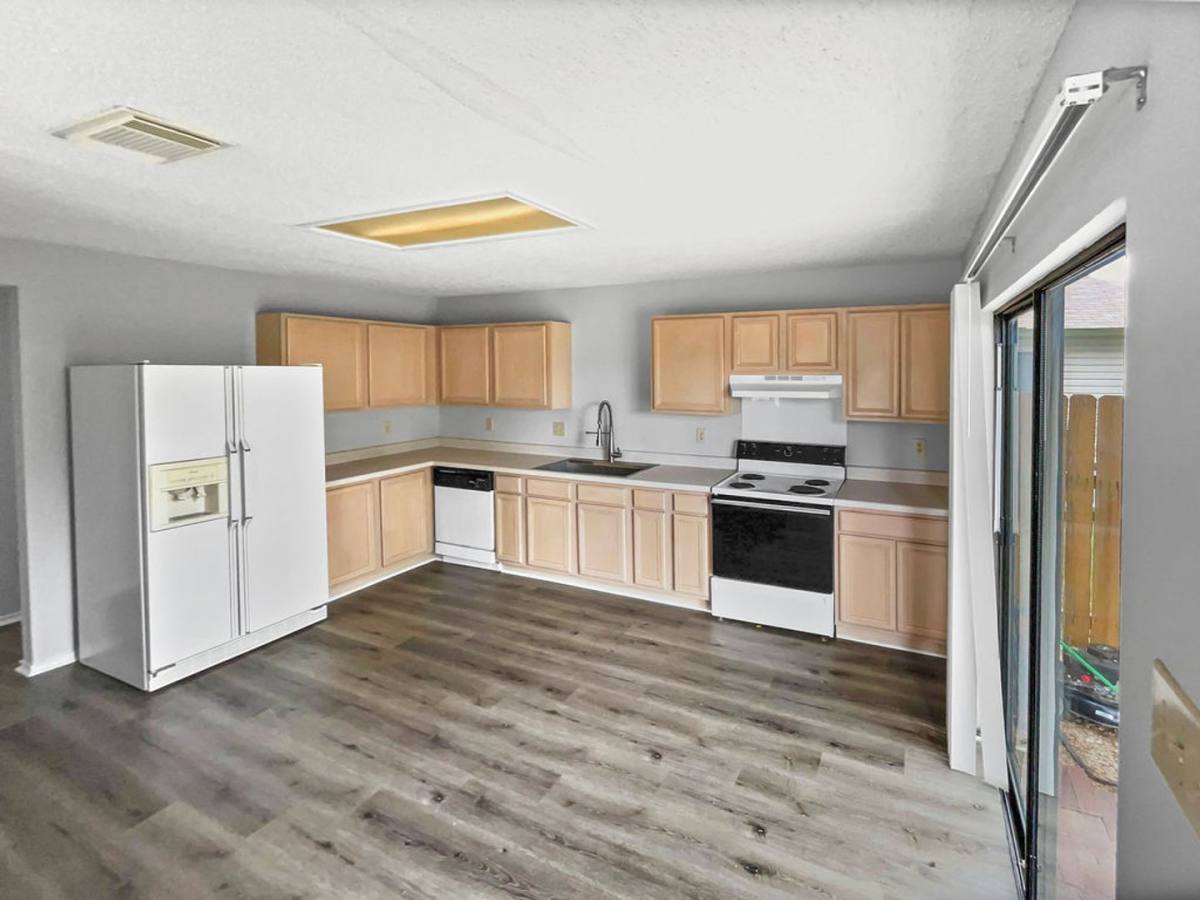 9731 Bronson Creek, San Antonio, TX 78251 - House for Rent - Image 5
