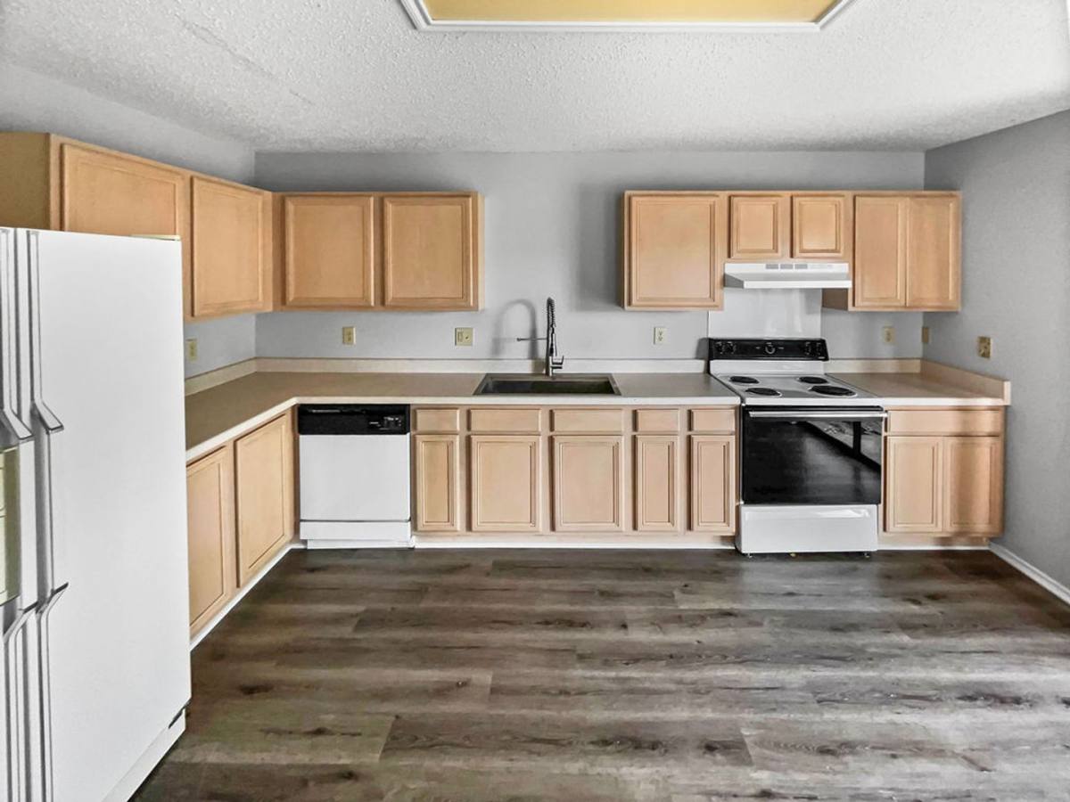 9731 Bronson Creek, San Antonio, TX 78251 - House for Rent - Image 6