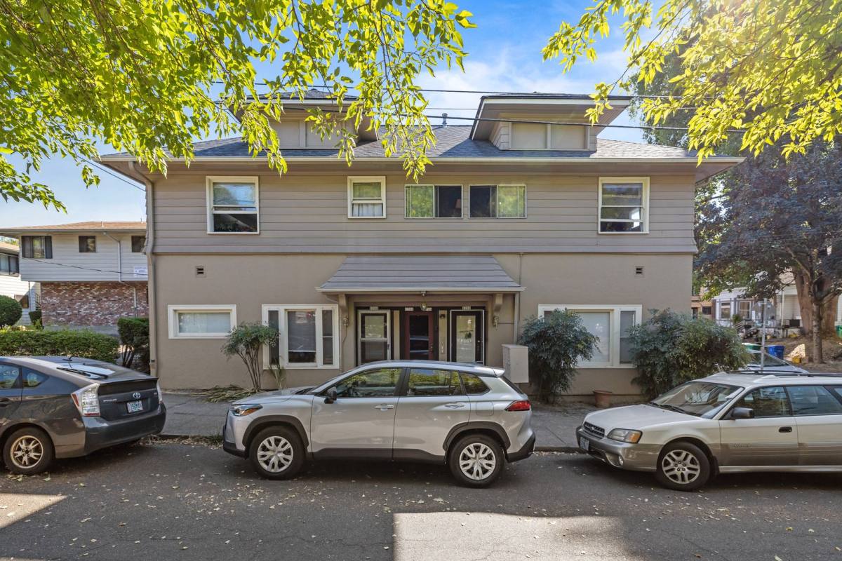 1704 SE Main St #3, Portland, OR 97214 - Apartment for Rent - Image 1