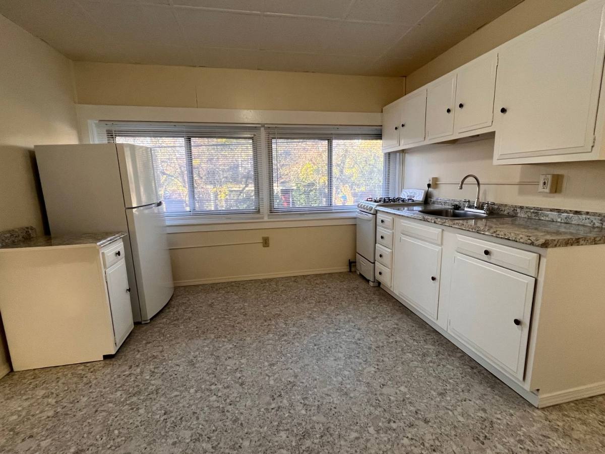 1704 SE Main St #3, Portland, OR 97214 - Apartment for Rent - Image 3