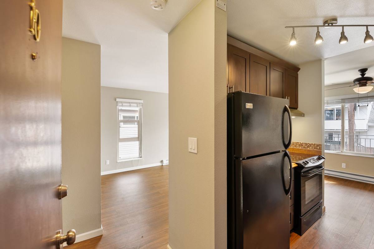 2720 14th Ave S, Seattle, WA 98144 - Apartment for Rent - Image 6
