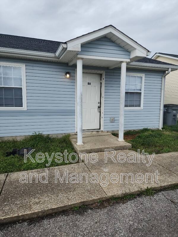 Apartment for rent at 1375 Thompsonville Lane, Oak Grove, KY 42262