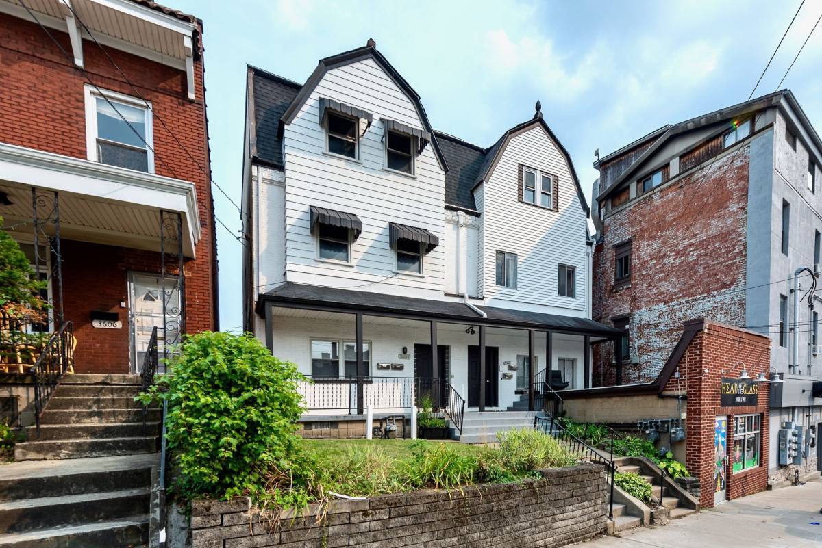 Apartment for rent at 3604 Bates St, Pittsburgh, PA 15213