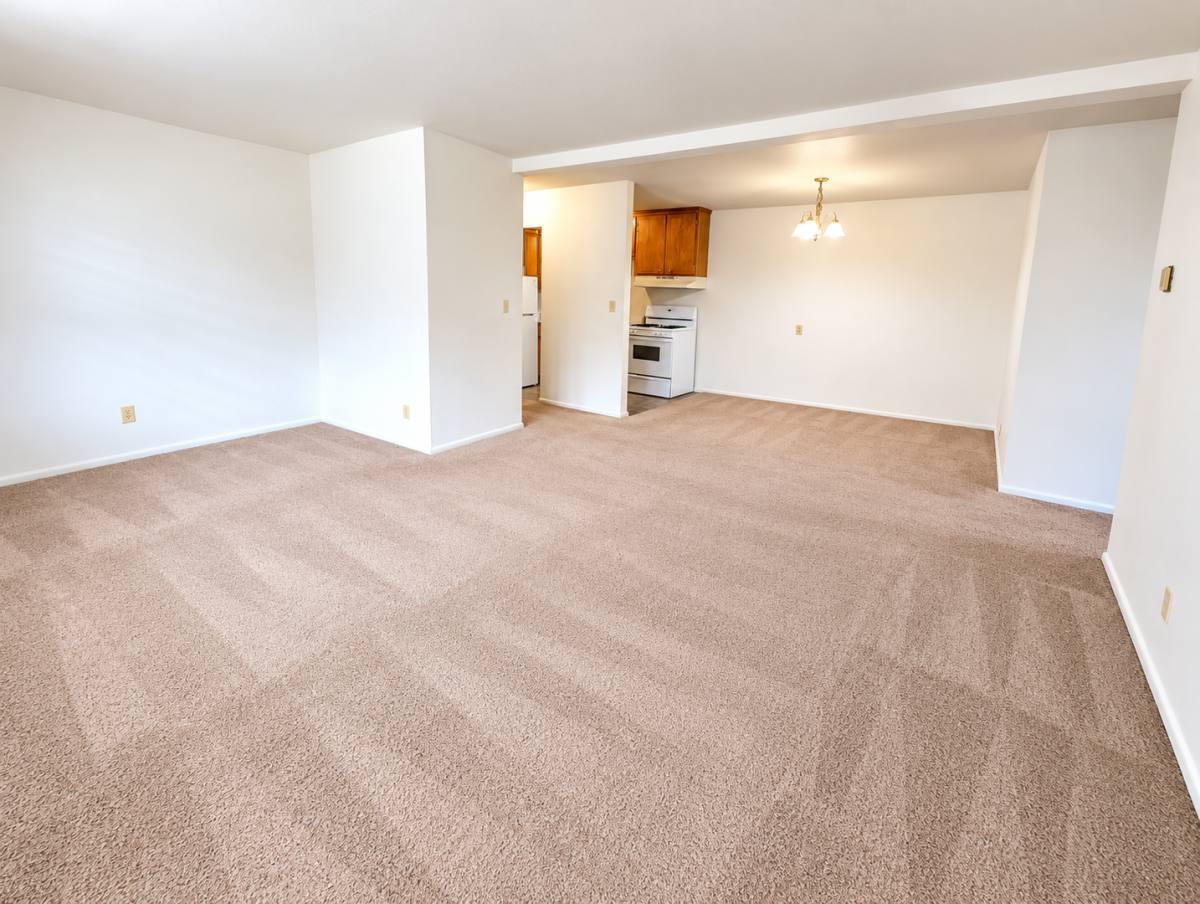 2020 Pillsbury Ave S, Minneapolis, MN 55404 - Apartment for Rent - Image 3
