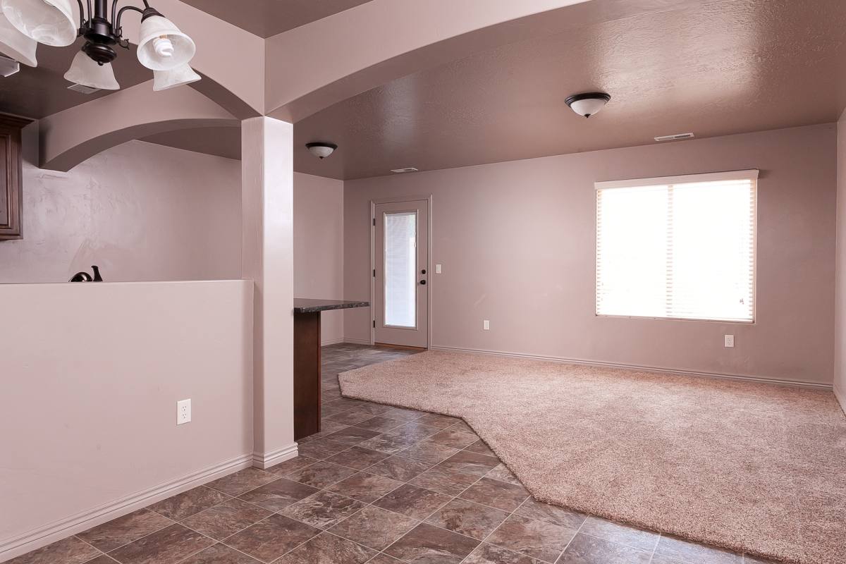 1000 E Bluff View Dr #22, Washington, UT 84780 - Townhouse for Rent - Image 3