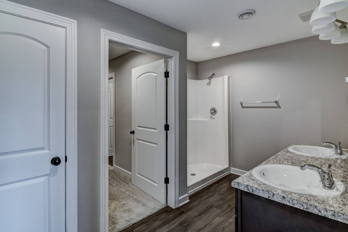 945-B Monette Ave, New Richmond, WI 54017 - Townhouse for Rent - Image 6